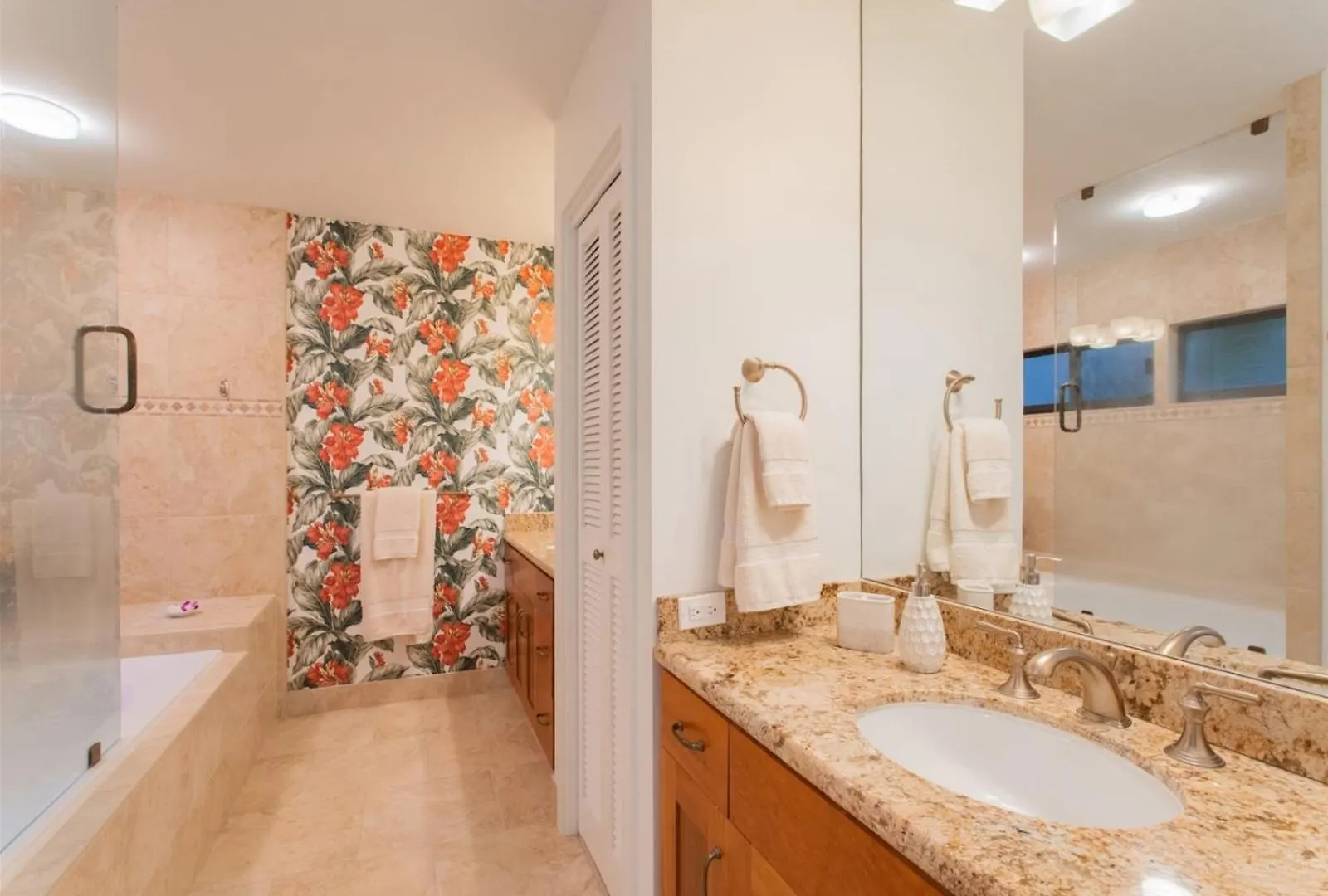 Apartment 613-15 Kapalua Ridge Villa Kahana USA